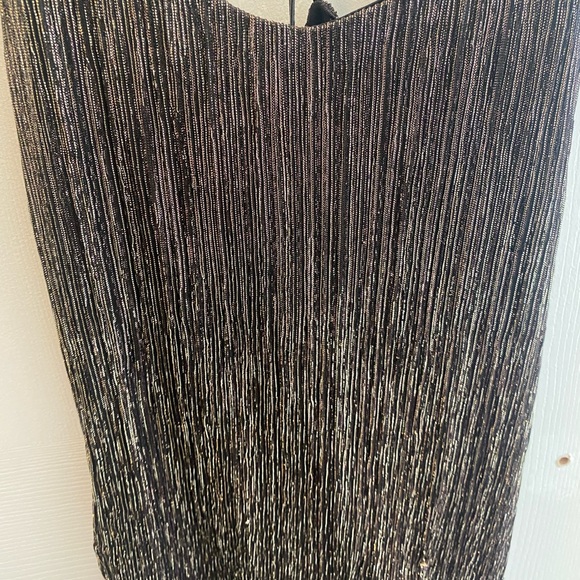 Satin ruffle top - Picture 3 of 4